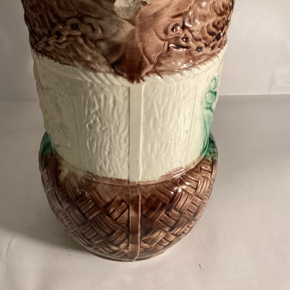 Majolica floral and anchor pitcher - Picture 3 of 7